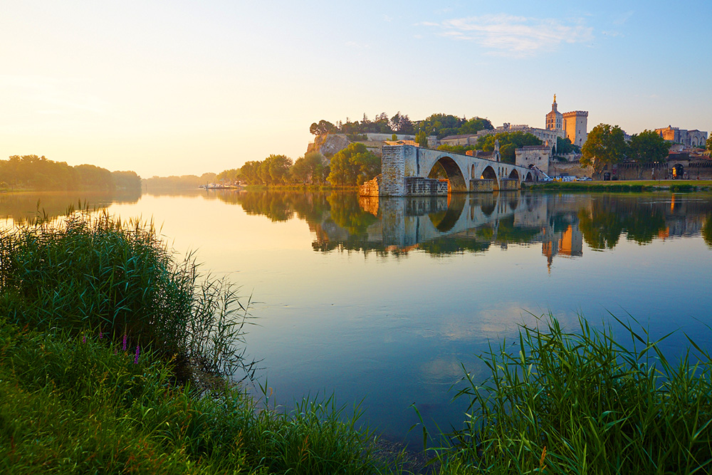 Avignon lever de soleil