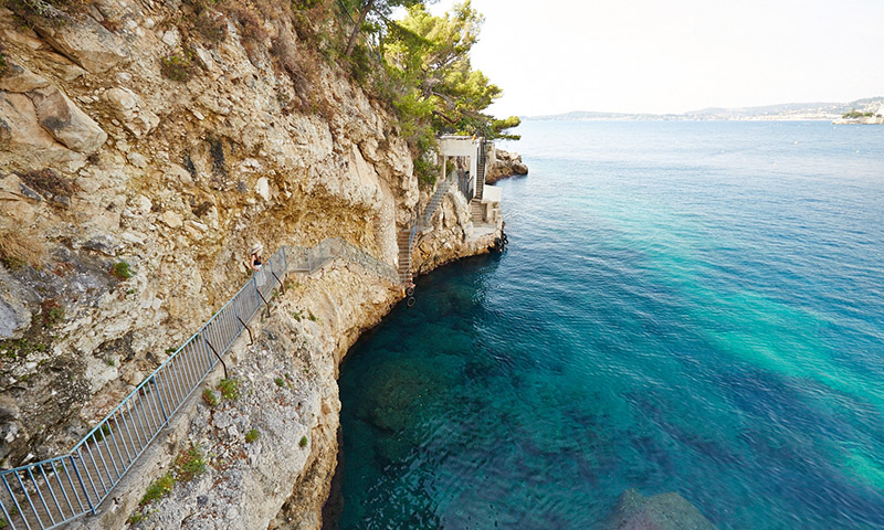 Sentier des douaniers cap d'ail