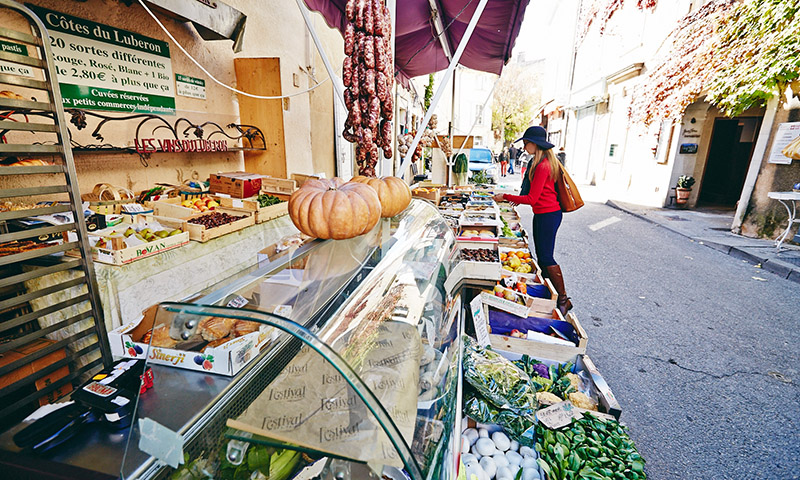 lourmarin vaucluse