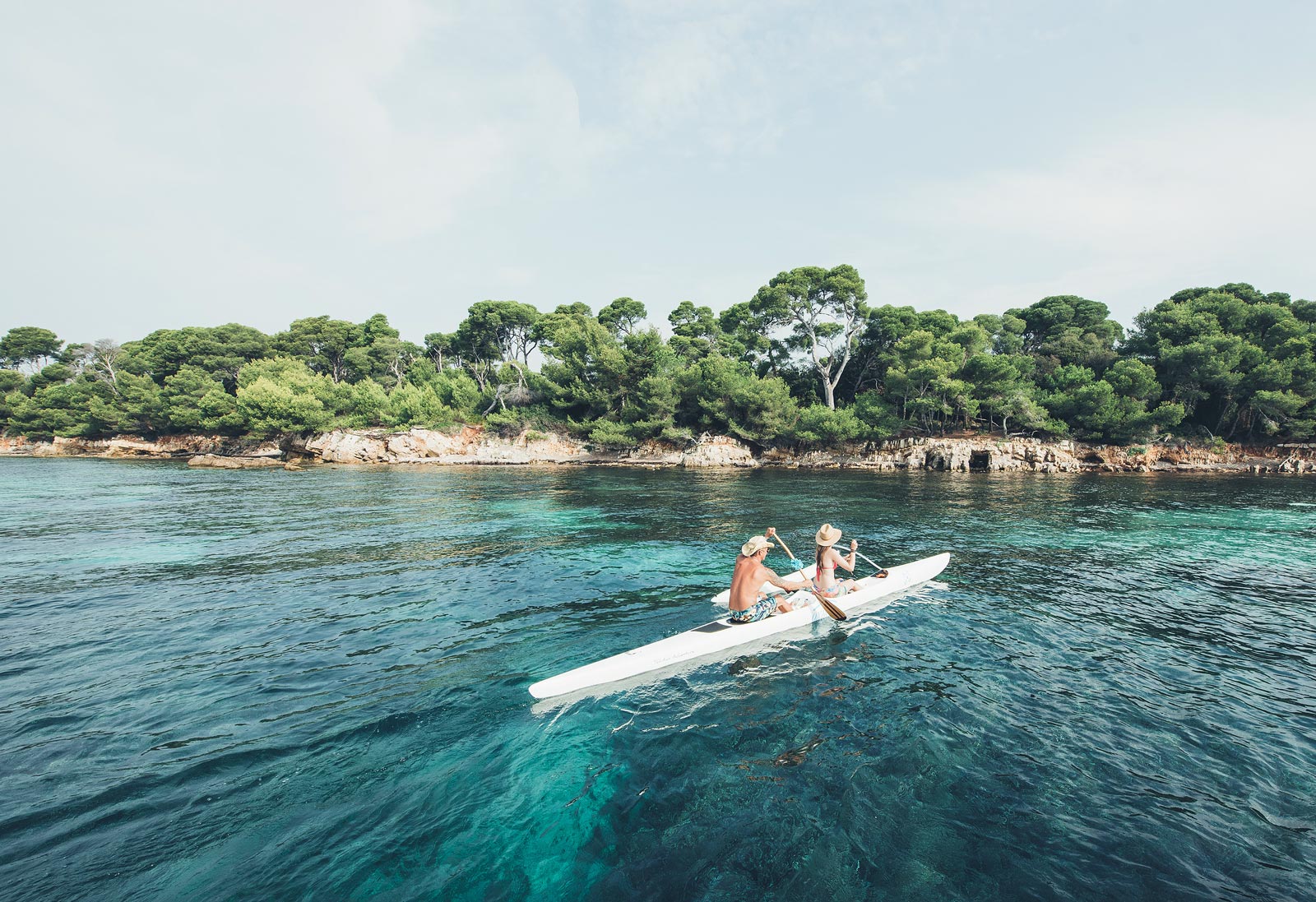 pirogue tahitienne cannes prix