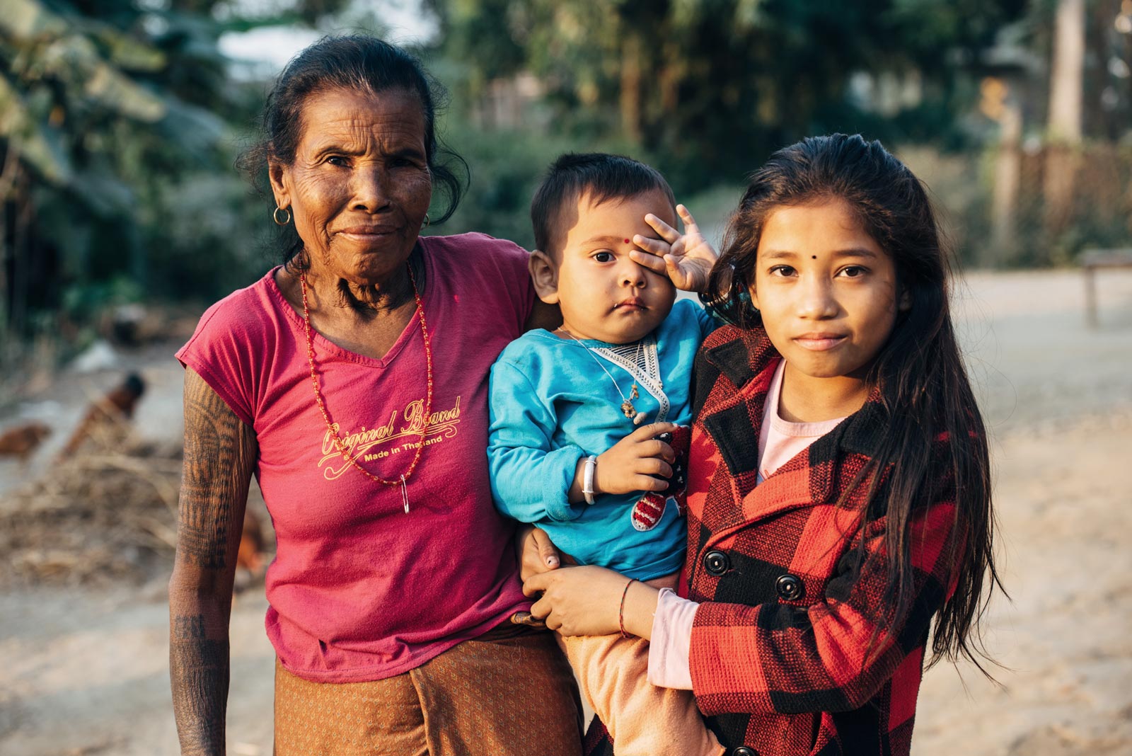 rencontre avec les tribu tharu népal