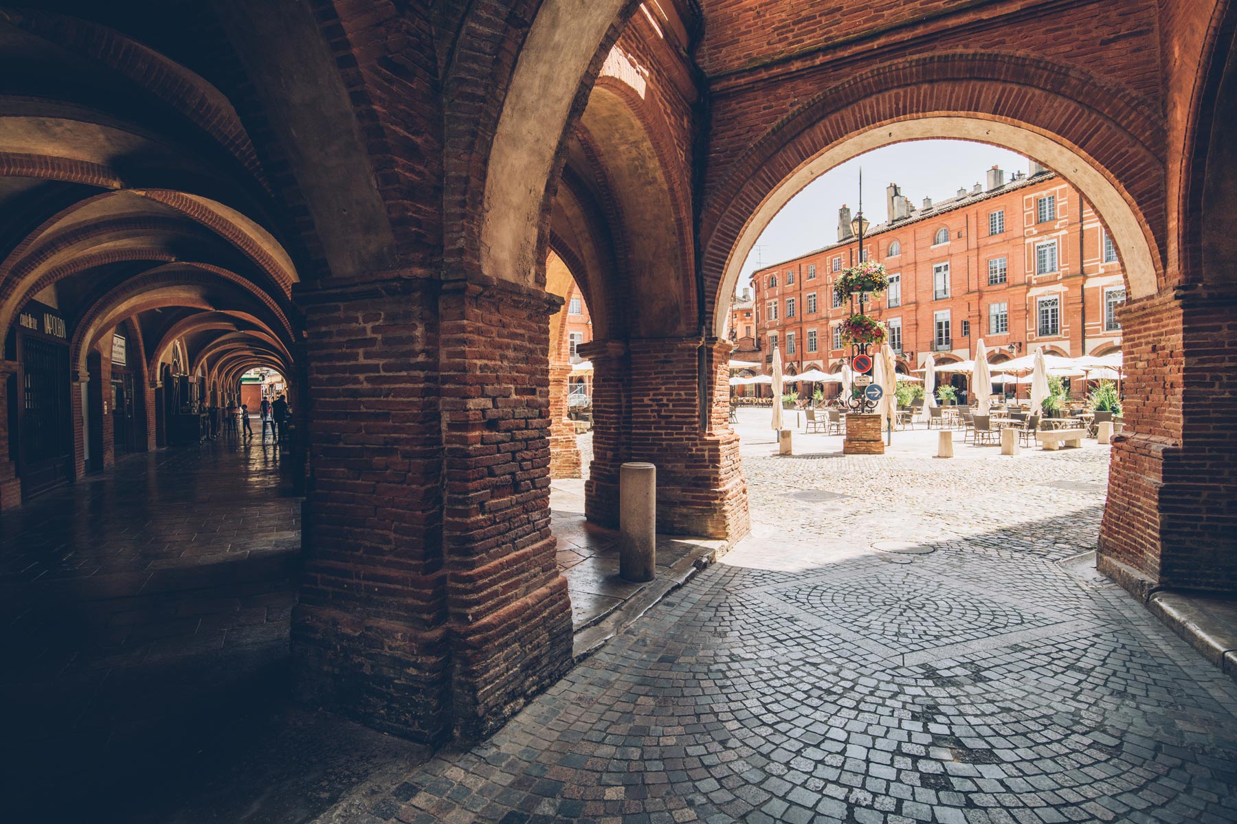 Montauban, la place Nationale