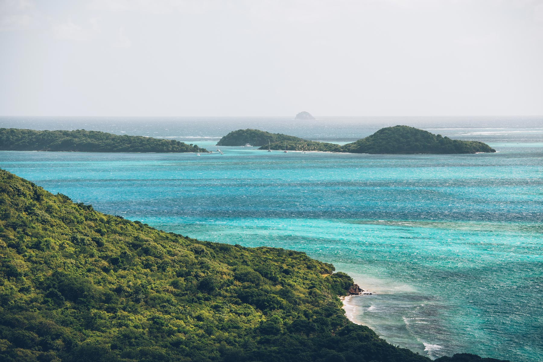 Vue sur les Tobago Cays depuis Mayreau Island