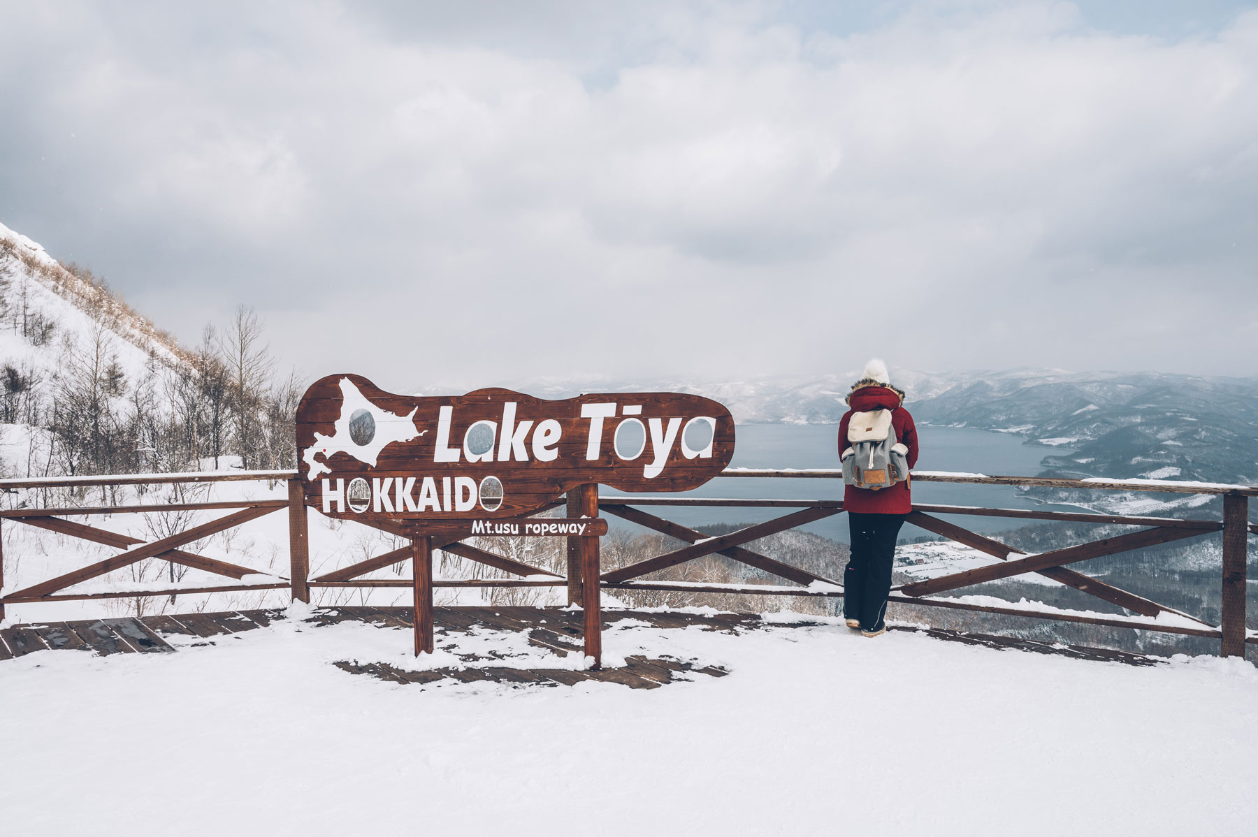 le téléphérique du mont Usu, vue sur le lac Toya