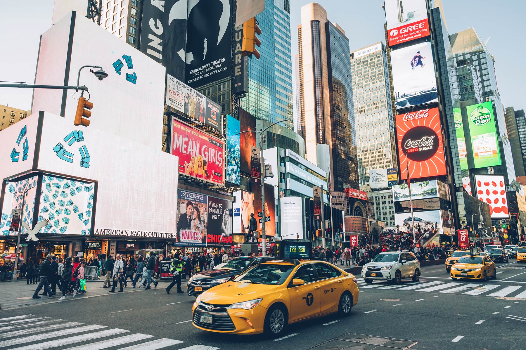 Time Square, Faut-il s'y attarder?