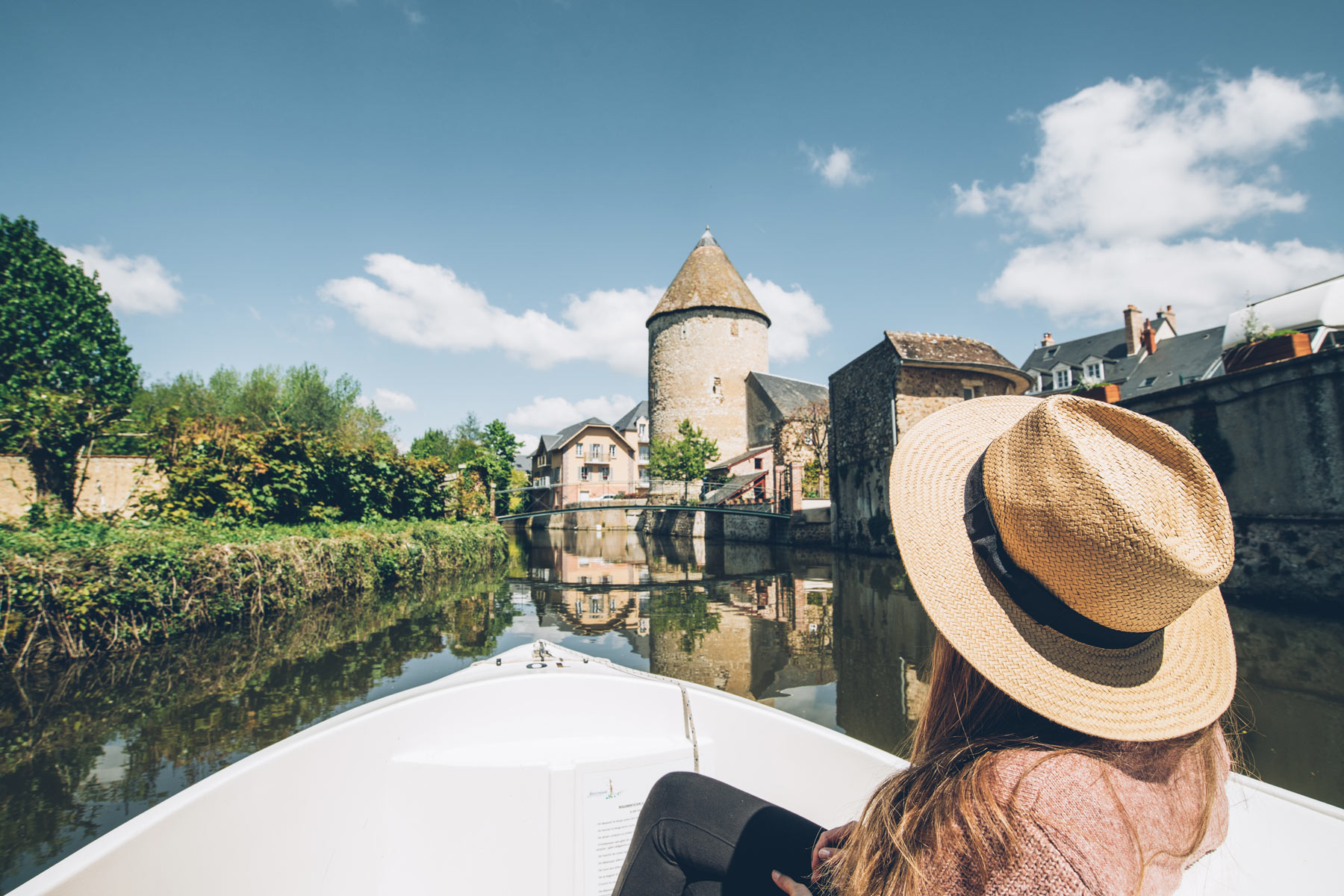 Bonneval, Eure et Loir, bateaux electriques