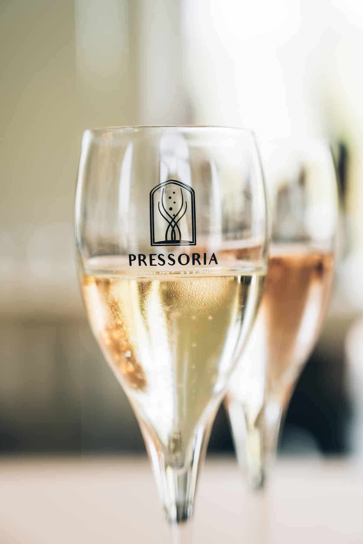 Pressoria