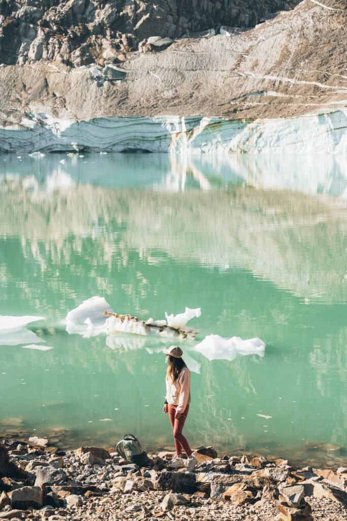 Cavell Pond, Jasper