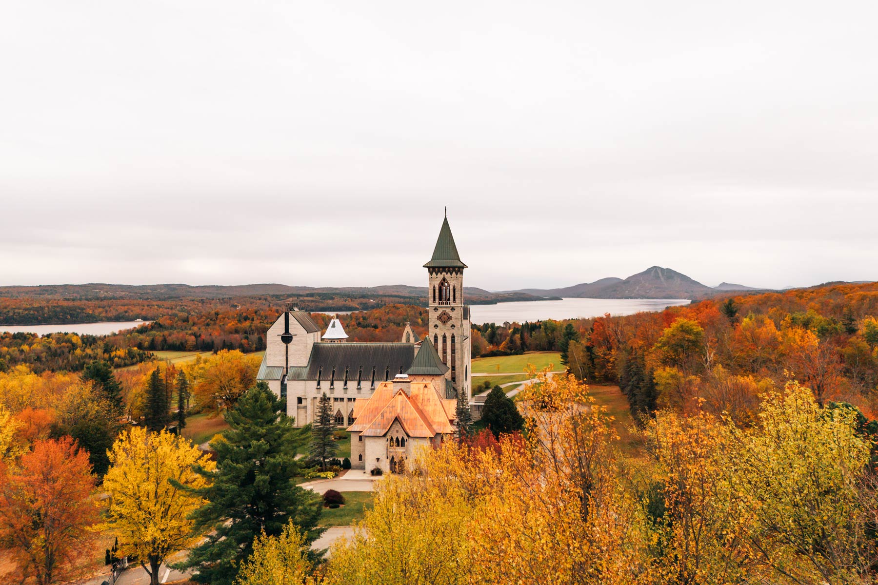 abbaye de Saint Benoit du Lac